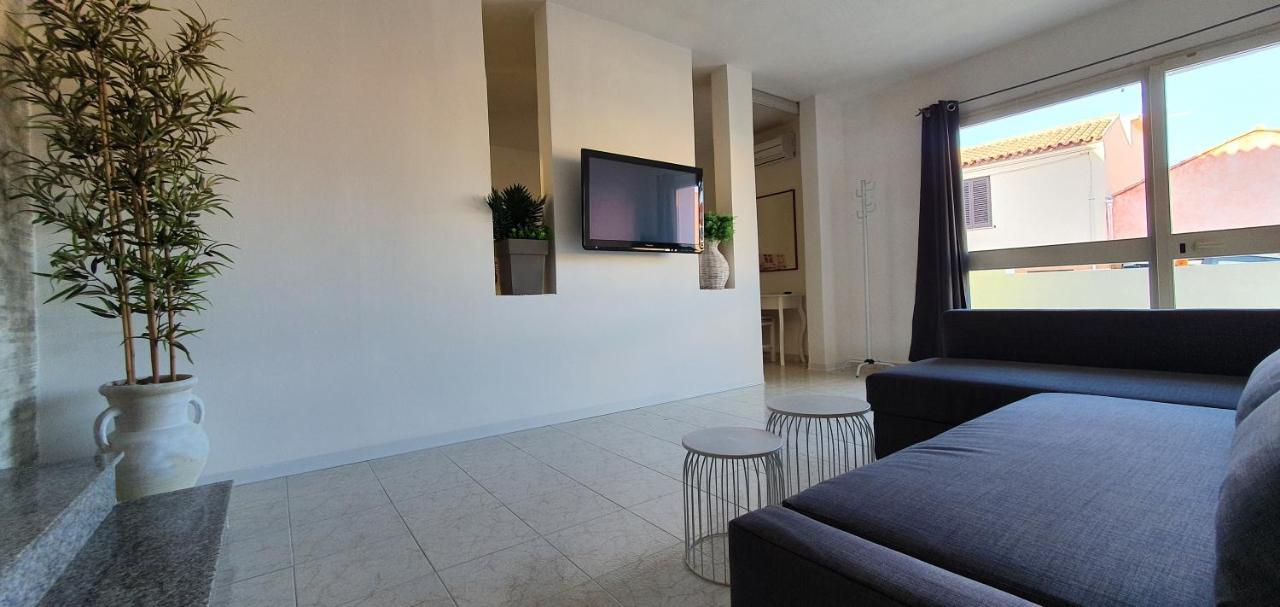 Sardinia Suites & Apartments -Casa-Loft A Pochi Passi Dal Centro- Santa Teresa Gallura Bagian luar foto
