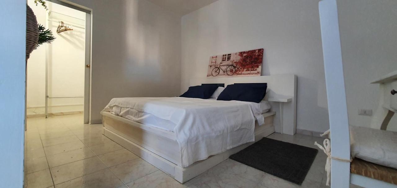 Sardinia Suites & Apartments -Casa-Loft A Pochi Passi Dal Centro- Santa Teresa Gallura Bagian luar foto